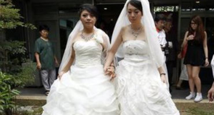 На Тайване прошла первая буддистская однополая свадьба