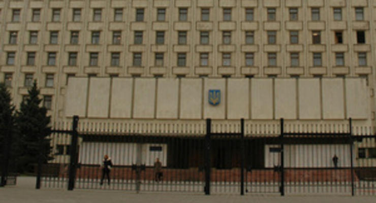 В ЦИК для регистрации кандидатами в депутаты по мажоритарным округам обратились 3 432 украинца