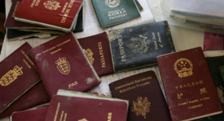 Госмиграционная служба отрицает задержку в выдаче внутренних паспортов