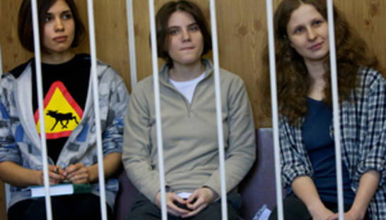 Российские юристы подготовили два новых иска к Pussy Riot