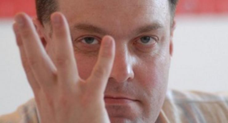 Тягнибок требует ввести голосования народных депутатов по отпечаткам пальцев