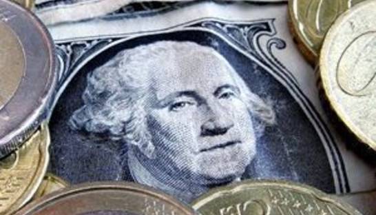 В США сотрудника банка уволили за оплату услуг прачечной картонной монетой