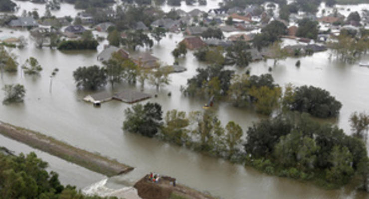 В США жертвами урагана Айзек стали уже семь человек