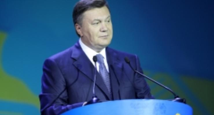 Ефремов уверен, что неприлично критиковать Януковича за его спиной - УП