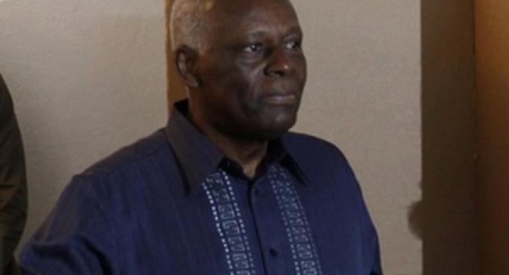 Душ Сантуш опять стал президентом Анголы