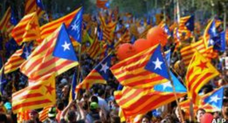 Массовая демонстрация за независимость прошла в Каталонии