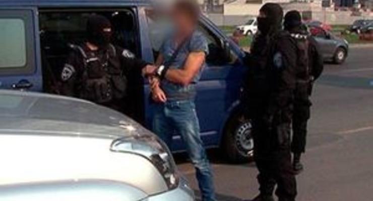 В Киеве был задержан сутенер, поставлявший элитных проституток