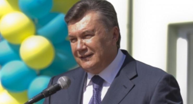 УП: Янукович перепутал Hyundai и Samsung