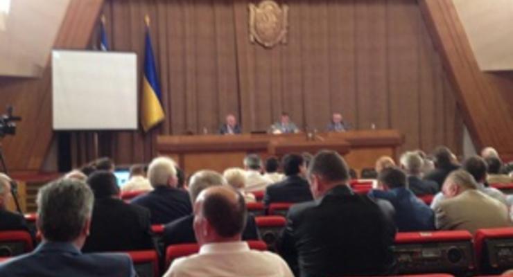 Рефат Чубаров выступил в Верховном Совете Крыма на крымскотатарском языке, шокировав коллег