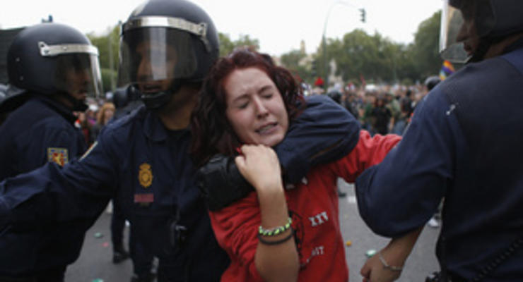 Фотогалерея: Штурм испанского конгресса. Ожесточенные столкновения в центре Мадрида