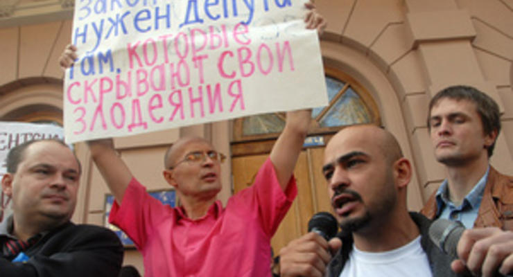 Завтра журналисты вновь пойдут под Верховную Раду протестовать против закона о клевете