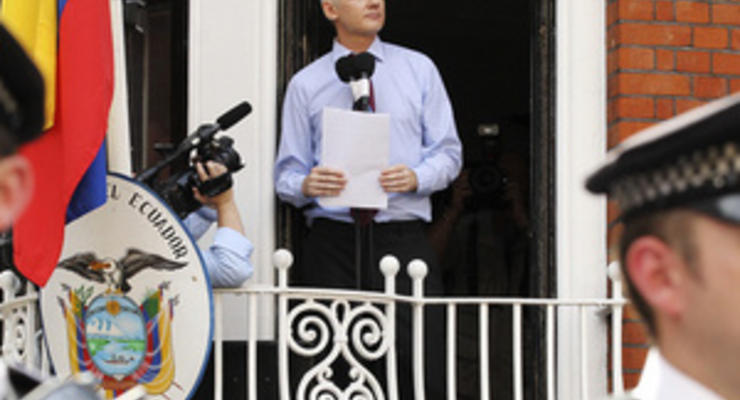 Лондон потратил $1,6 млн на содержание Ассанжа в посольствеа Эквадора
