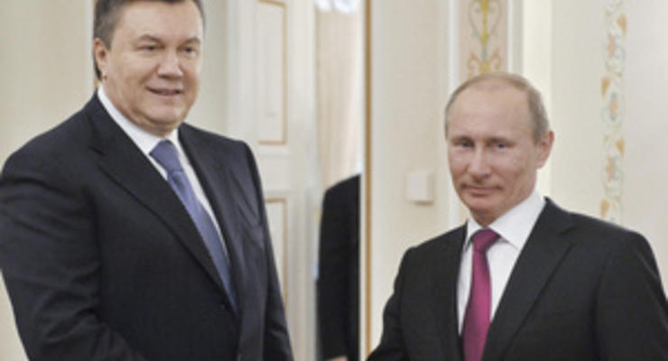 Янукович поздравил Путина с юбилеем
