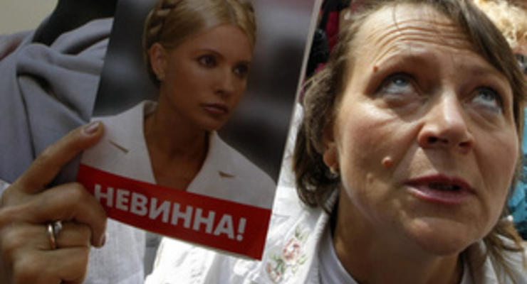 Четверть украинцев проголосовали бы за Батьківщину, если бы Тимошенко была на свободе - опрос