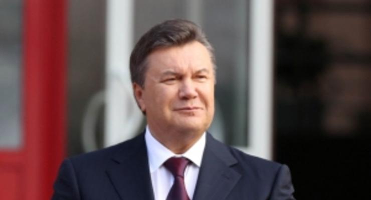 Янукович в Луганске вновь оговорился