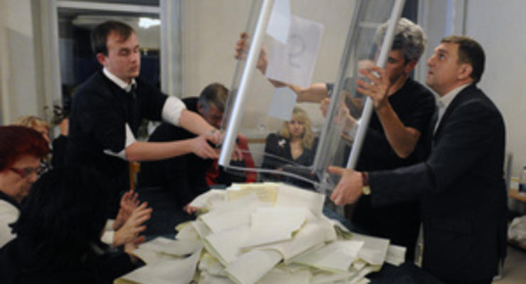 В Кировоградской области остановлен подсчет голосов с целью фальсификаций - оппозиция