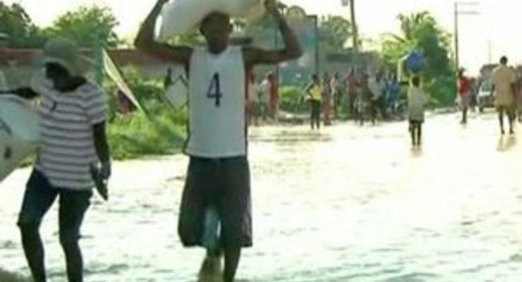Премьер Гаити попросил о финансовой помощи для ликвидации последствий урагана Сэнди
