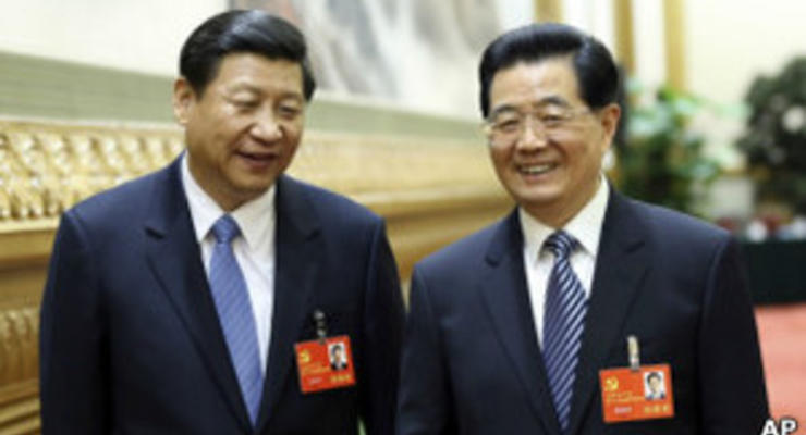 Как китайские лидеры приходят на вершину власти - Би-би-си