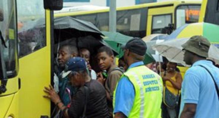 На Ямайке запретили читать проповеди в автобусах