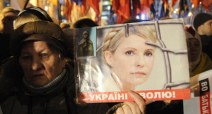 Немецкие врачи подтвердили, что Тимошенко прекращает голодовку и сдала кровь на анализ