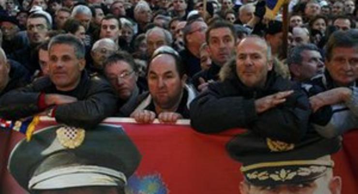 Тысячи жителей Загреба встретили освобожденных хорватских генералов аплодисментами