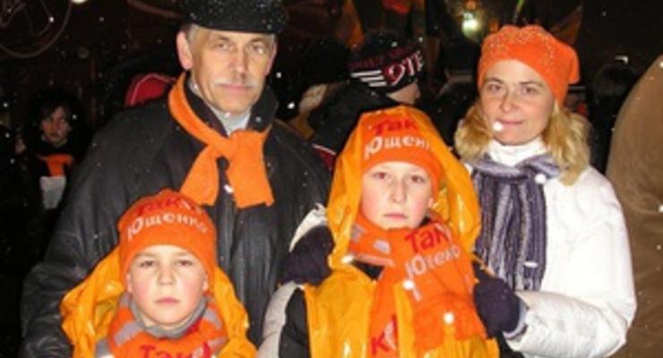 Майдан-2004 в лицах. Фото-воспоминания участников Оранжевой революции