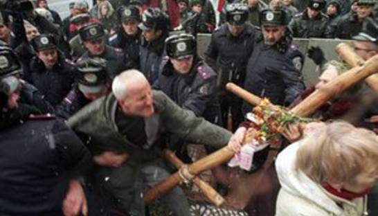 Годовщина Майдана: в милиции объяснили причину задержании пятерых участников митинга