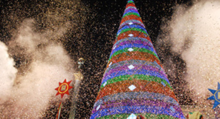 Власти Киева приглашают всех желающих украсить столицу к Новому году