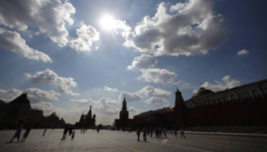 Полиция перекрыла центральные площади Москвы