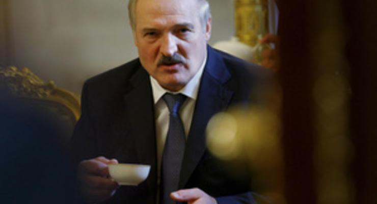 На сайте Лукашенко из его интервью вырезали слова о позвоночнике Путина