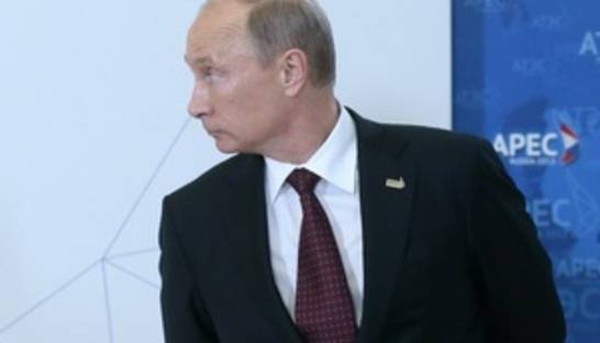 Эксперты: рейтинг Путина падает из-за войны кланов