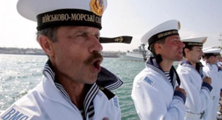 Украинские и российские военные моряки почтили память погибших в ДТП военнослужащих ВМС