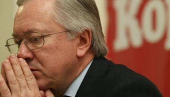 Ъ: Во время съезда НРУ Тарасюк отказался от участия в выборах главы партии