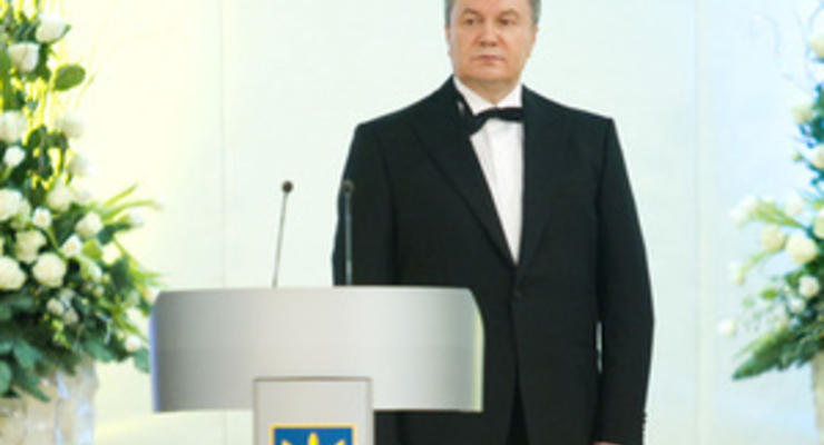 Янукович отмечает, что 2012 год был для Украины очень непростым