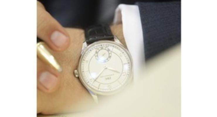 Глава Налоговой службы носит часы за $41,5 тыс. - СМИ