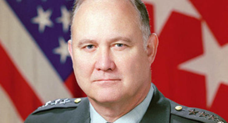 В США умер генерал, руководивший иракской операцией Буря в Пустыне