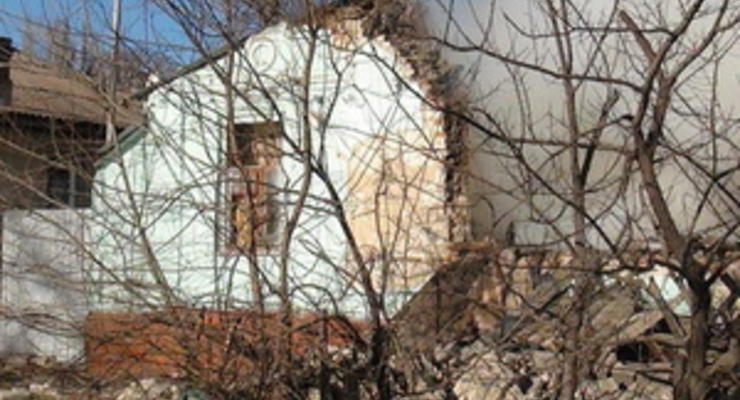 В Мариуполе в жилом доме взорвался склад пиротехники: один человек погиб