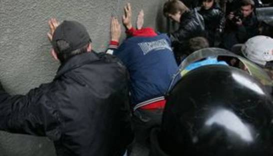 В Украине появился телефонный номер правовой помощи, по которому можно вызвать защитника