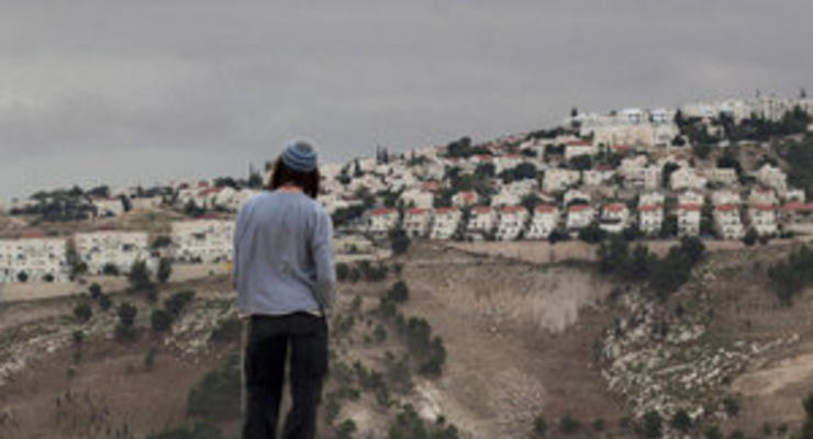 Израильские поселенцы напали на палестинскую деревню