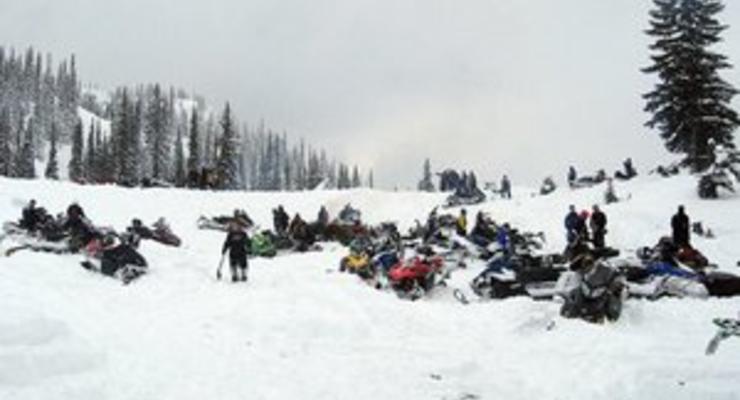 СМИ: Водитель разбившего в Альпах снегохода с русскими туристами был пьян