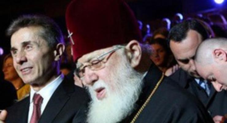 Янукович наградил орденом патриарха Грузии