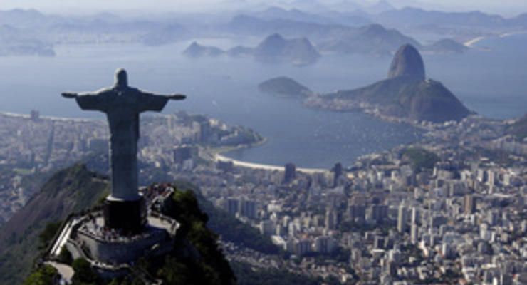 В Рио-де-Жанейро Папа Римский пролетит на вертолете у статуи Христа