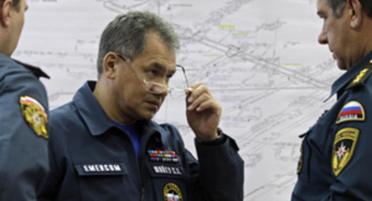 Министр обороны России потребовал забыть слово портянки к концу 2013 года