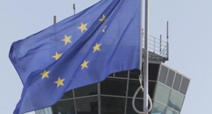 Представительство Украины при ЕС раздало европолитикам календарь с украинцами, которым не дали визы