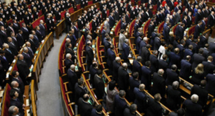 Freedom House: Украинская демократия деградирует