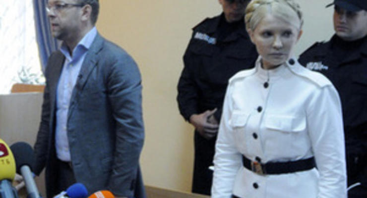 Адвокаты отказались получать уведомление о подозрении Тимошенко в убийстве Щербаня