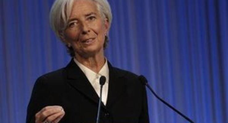 Глава МВФ в Давосе призвала мировых лидеров-женщин продвигать идею открытого диалога о гендере