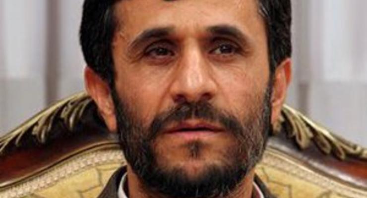 Ахмадинеджад заявил о готовности стать первым иранским космонавтом