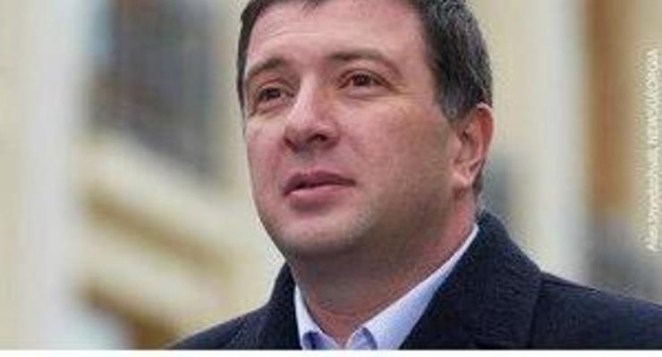 Мэра Тбилиси чуть не избили, когда он прорывался на выступление Саакашвили