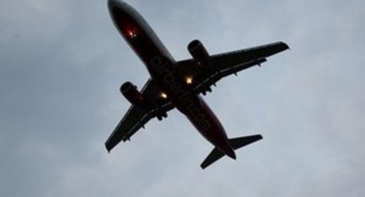 В аэропорту Симферополя самолет совершил вынужденную посадку  из-за плохого самочувствия пассажира